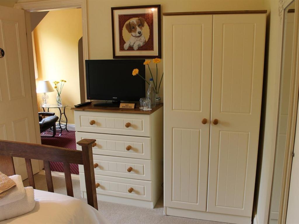Blossom Hill Bed And Breakfast Killaloe Exteriér fotografie